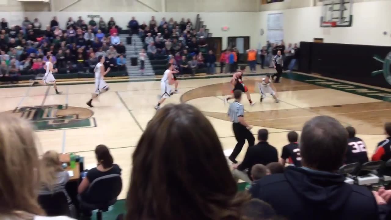 Larimore High School vs. Thompson Levi Hofer highlights Hudl