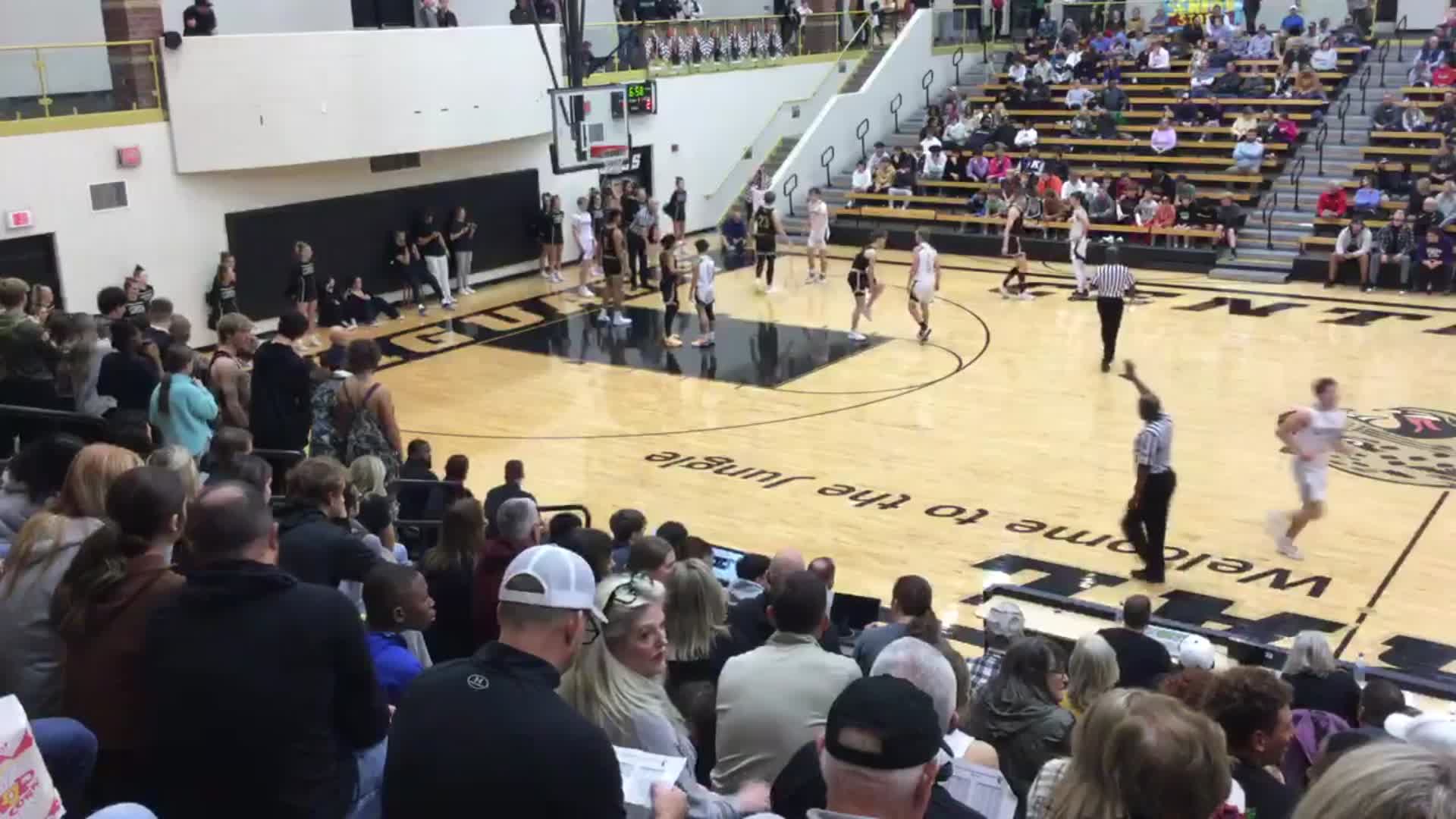 Maize South High School Jayden Brown highlights Hudl