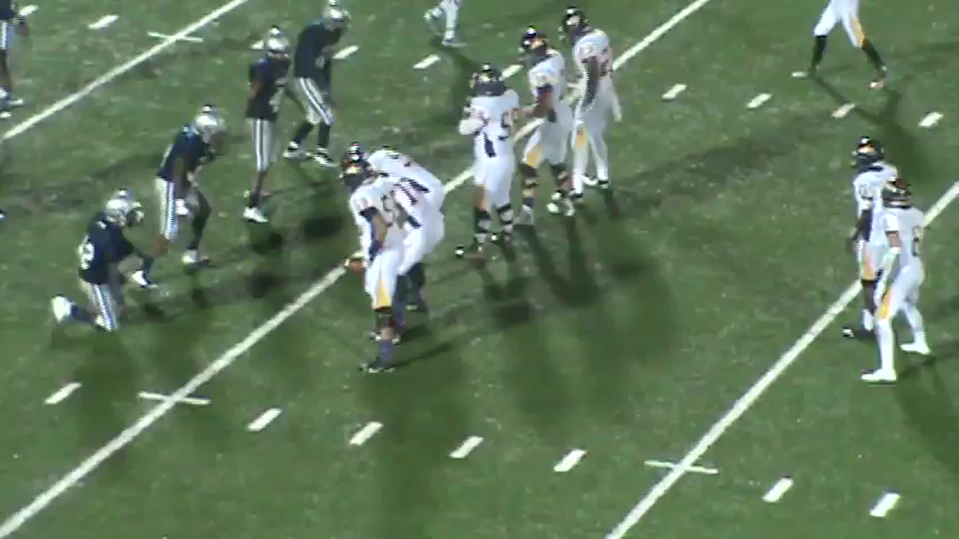 Ty Gray S Junior Year Playing Football For Paris High School In
